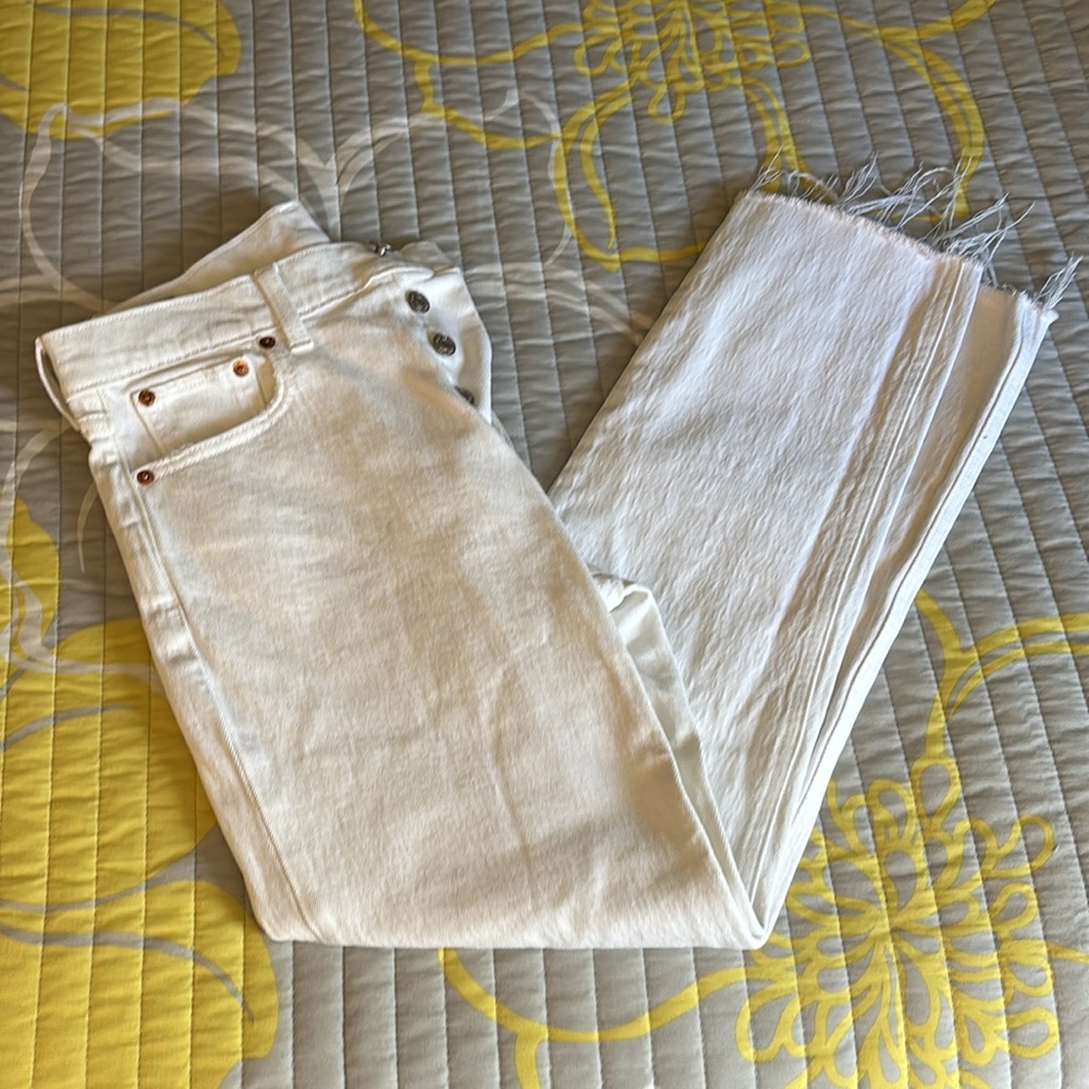 Gap cheeky straight high rise white denim Jeans!!! - Picture 2 of 7